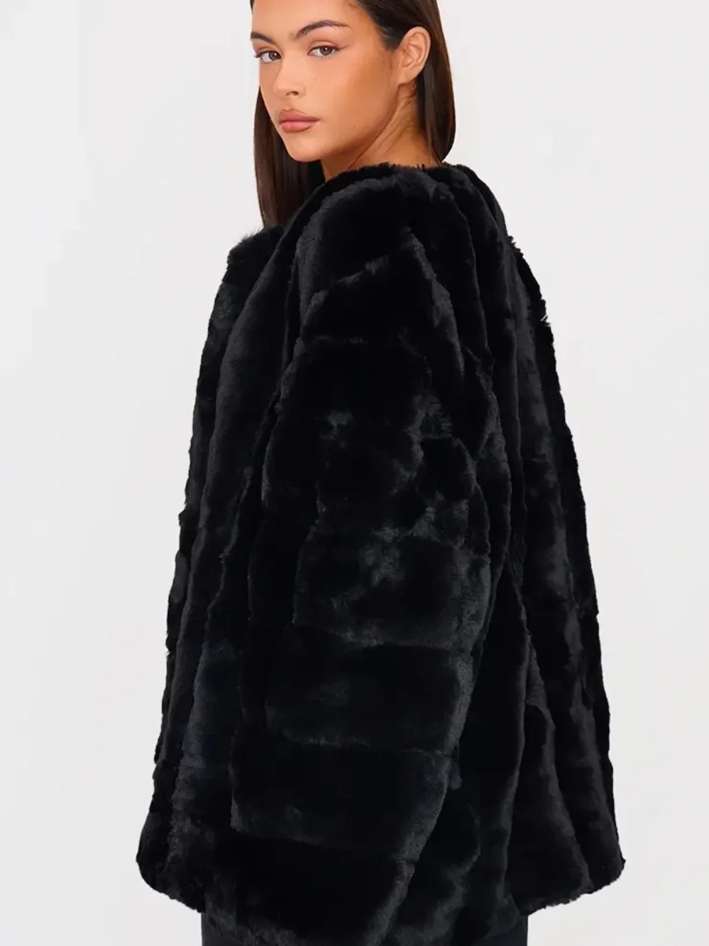 PrettyLittleThing Black Faux Fur Teddy Jacket